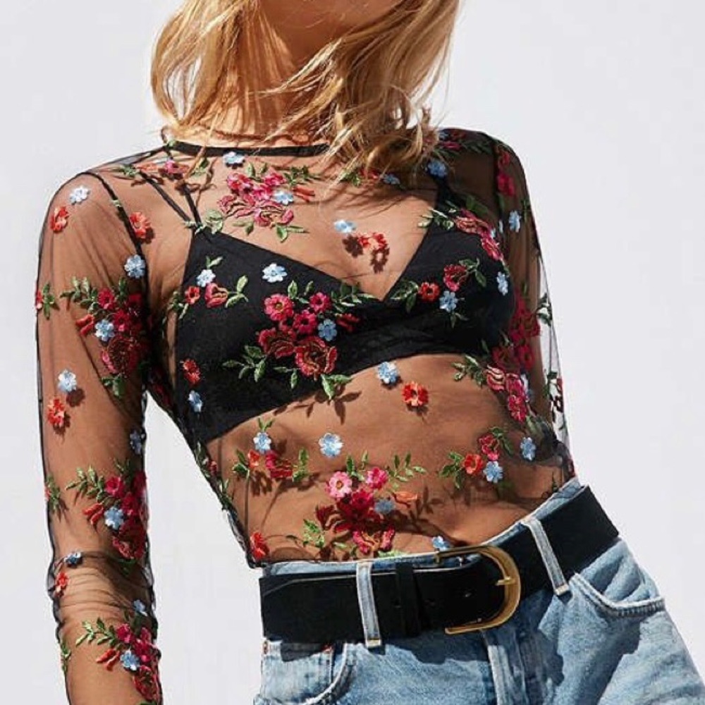 Kimchi blue floral long sleeve sheet tee